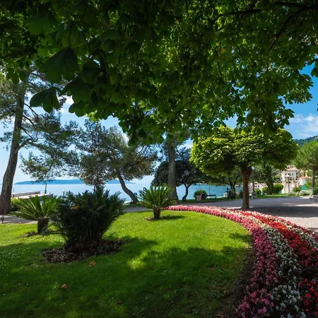 Najade-1 By Interhome *