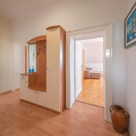 Najade-1 By Interhome